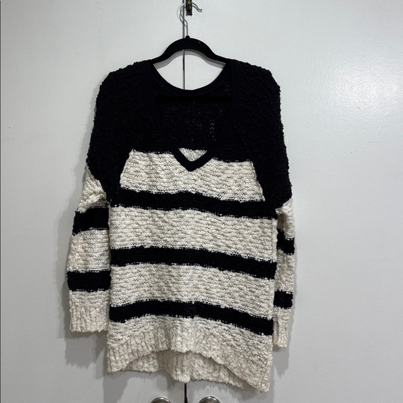 Free People Songbird Stripe V Neck Knit Sweater Size Large - Picture 2 of 5